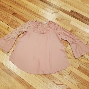 Umgee Lace Boho Bell Sleeve Top Size Large